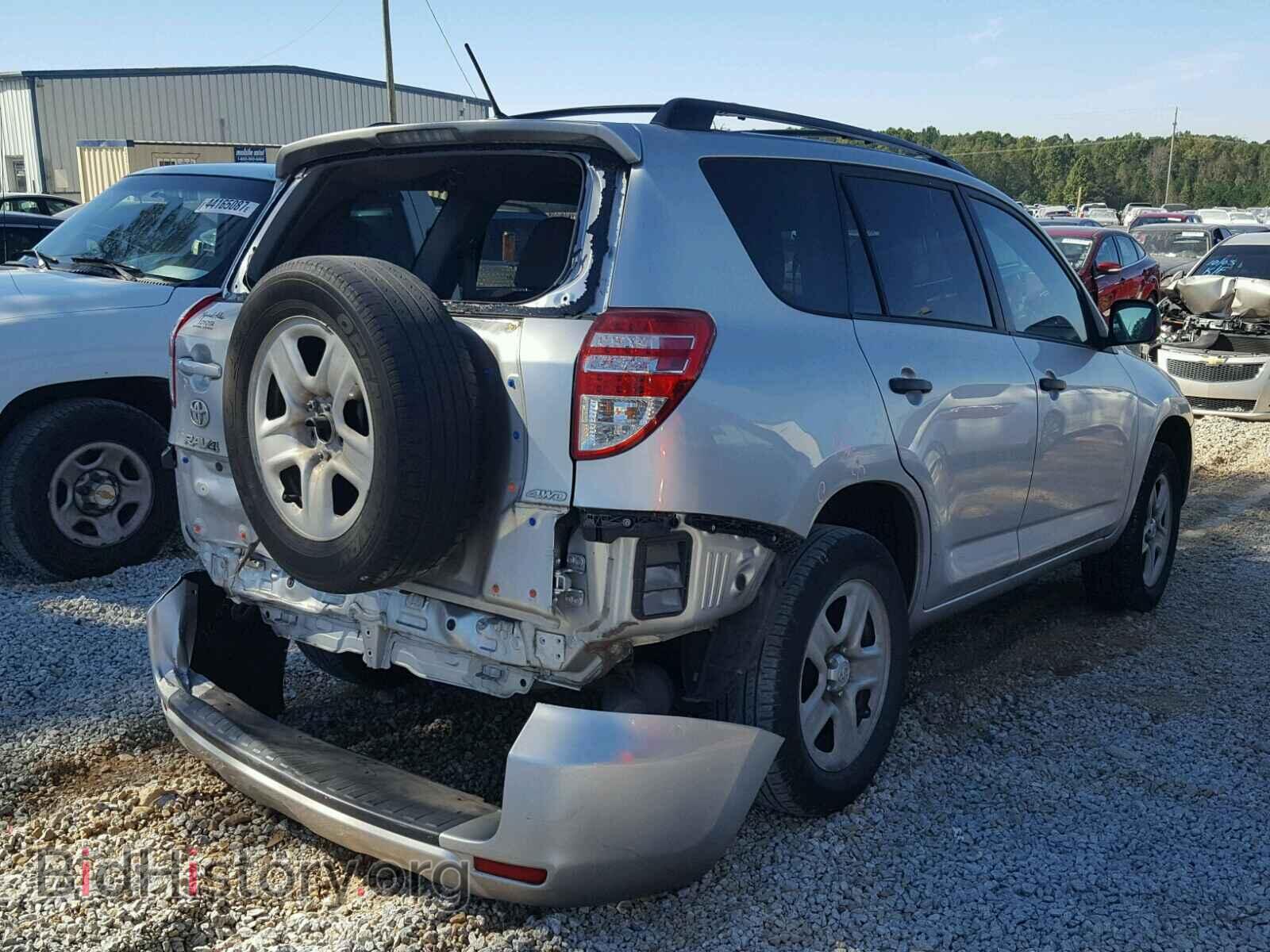 2011 TOYOTA RAV4 - VIN: 2T3BF4DV2BW155197 - Фото 4