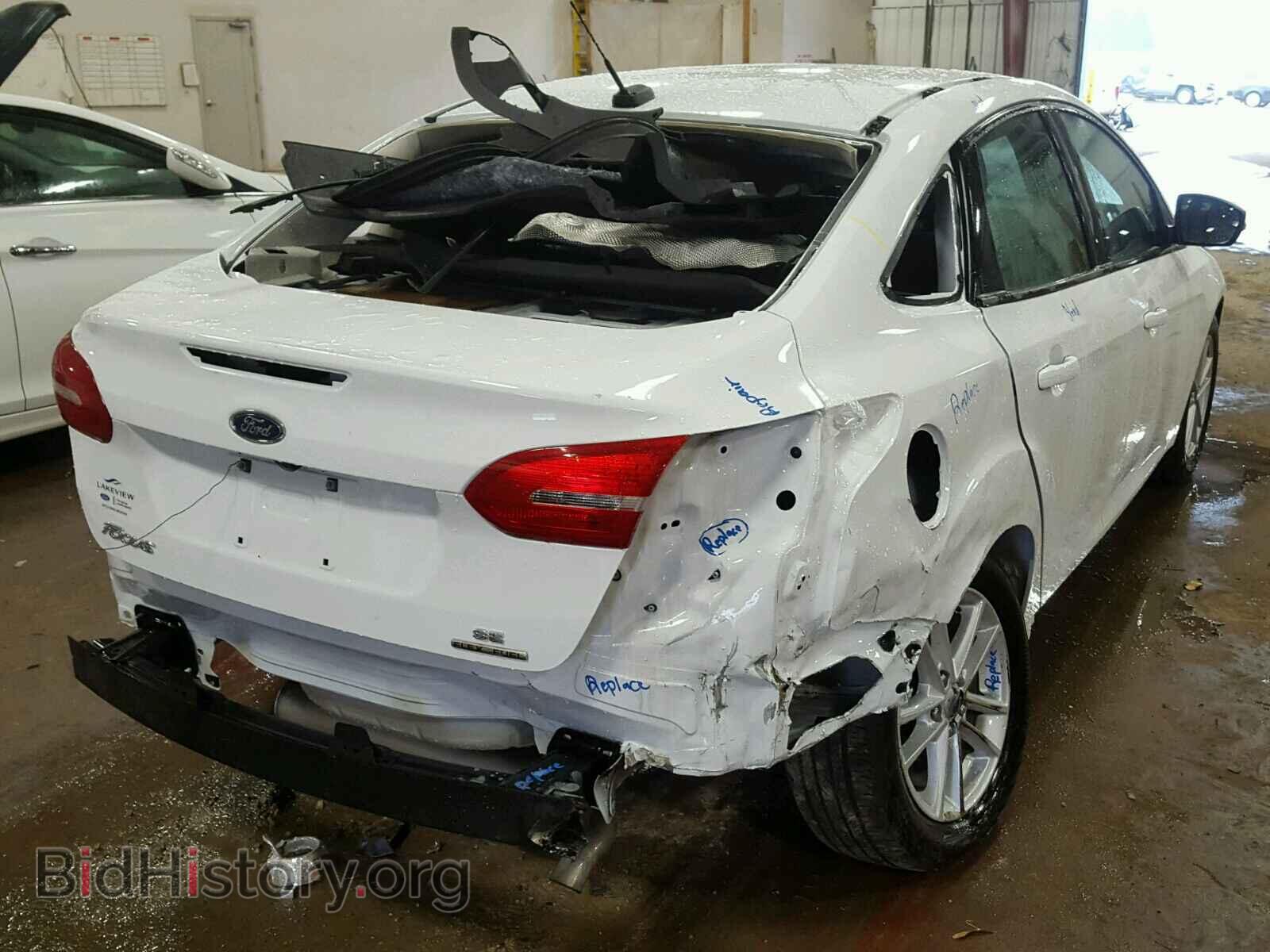 2016 FORD FOCUS - VIN: 1FADP3F21GL398406 - Photo 4