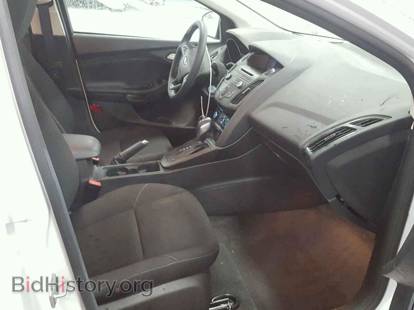 2016 FORD FOCUS - VIN: 1FADP3F21GL398406 - Photo 5