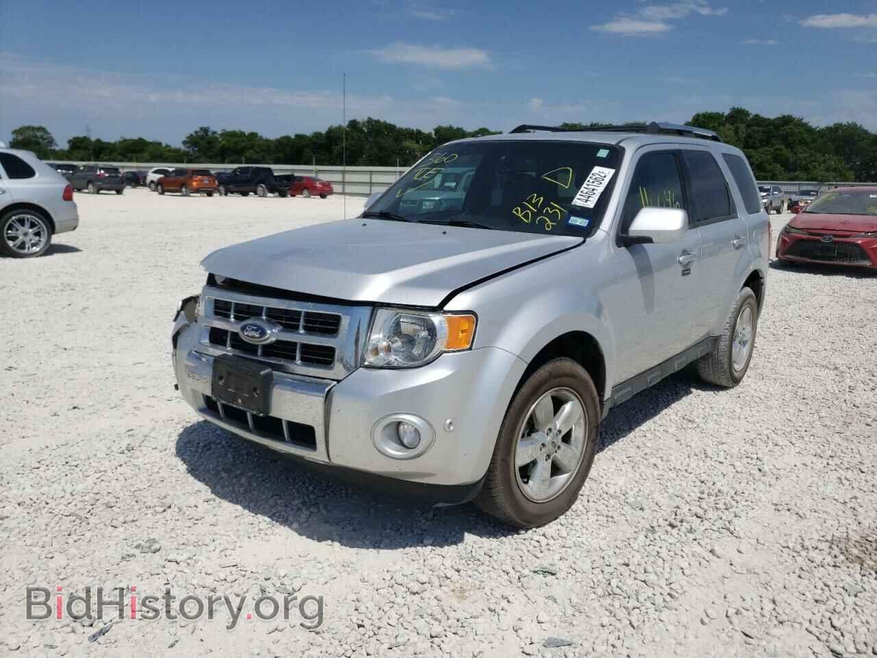 2011 FORD ESCAPE - VIN: 1FMCU0EG9BKB13231 - Фото 2