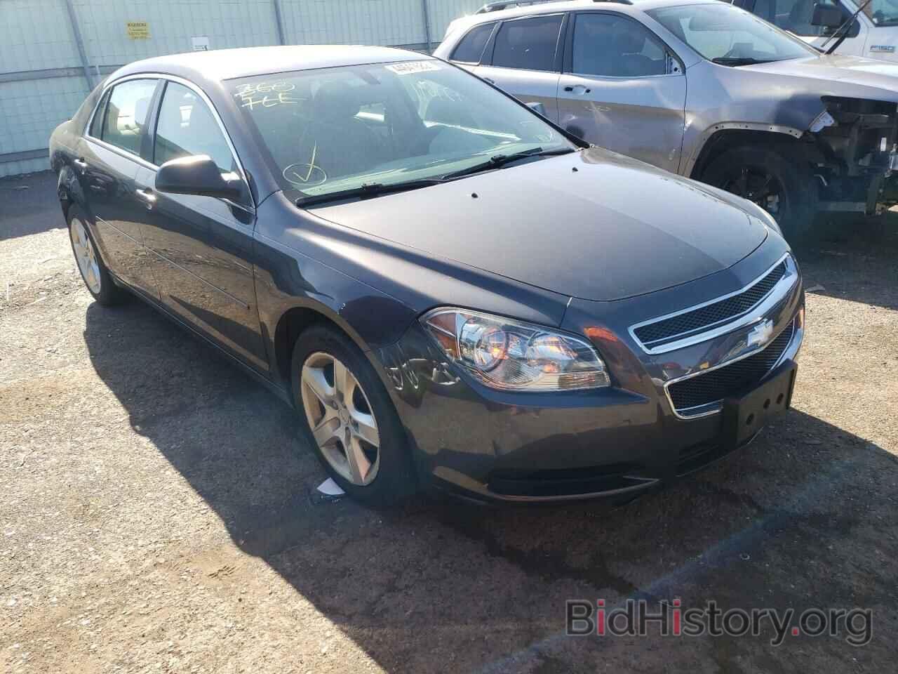 Photo 1G1ZB5E1XBF210579 - CHEVROLET MALIBU 2011