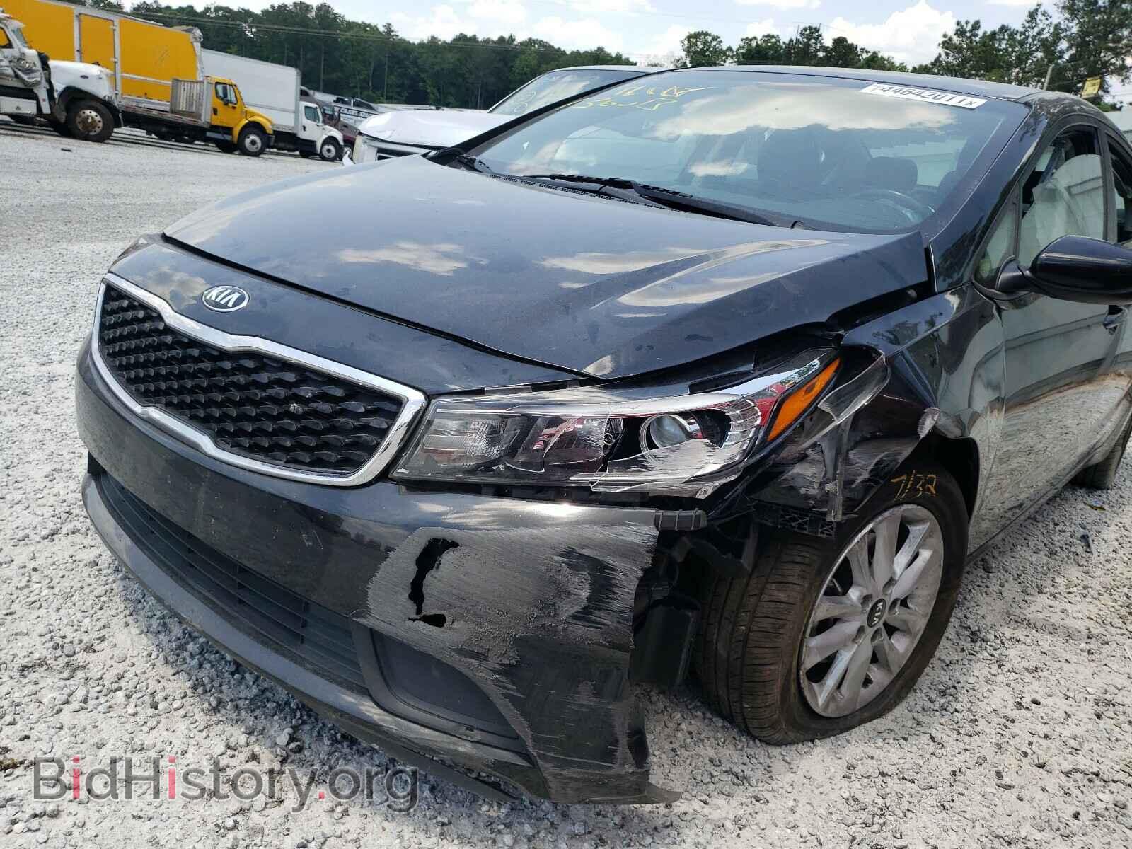 2017 KIA FORTE - VIN: 3KPFL4A75HE105186 - Фото 9