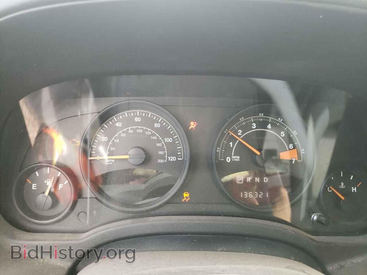 2016 JEEP COMPASS - VIN: 1C4NJDBBXGD566467 - Фото 8