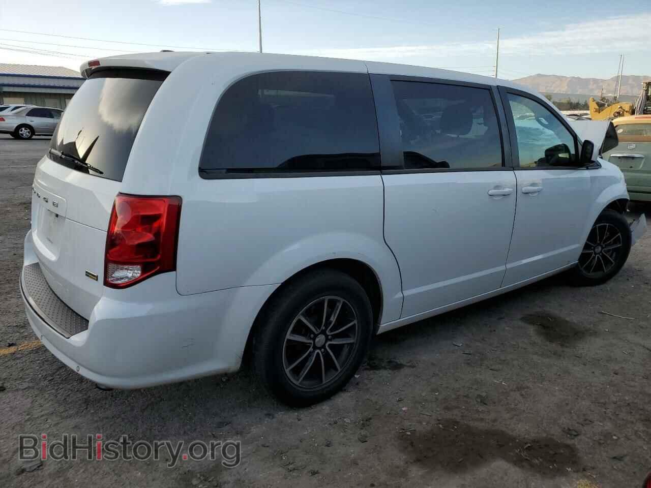 2018 DODGE CARAVAN - VIN: 2C4RDGBG3JR309824 - Фото 3