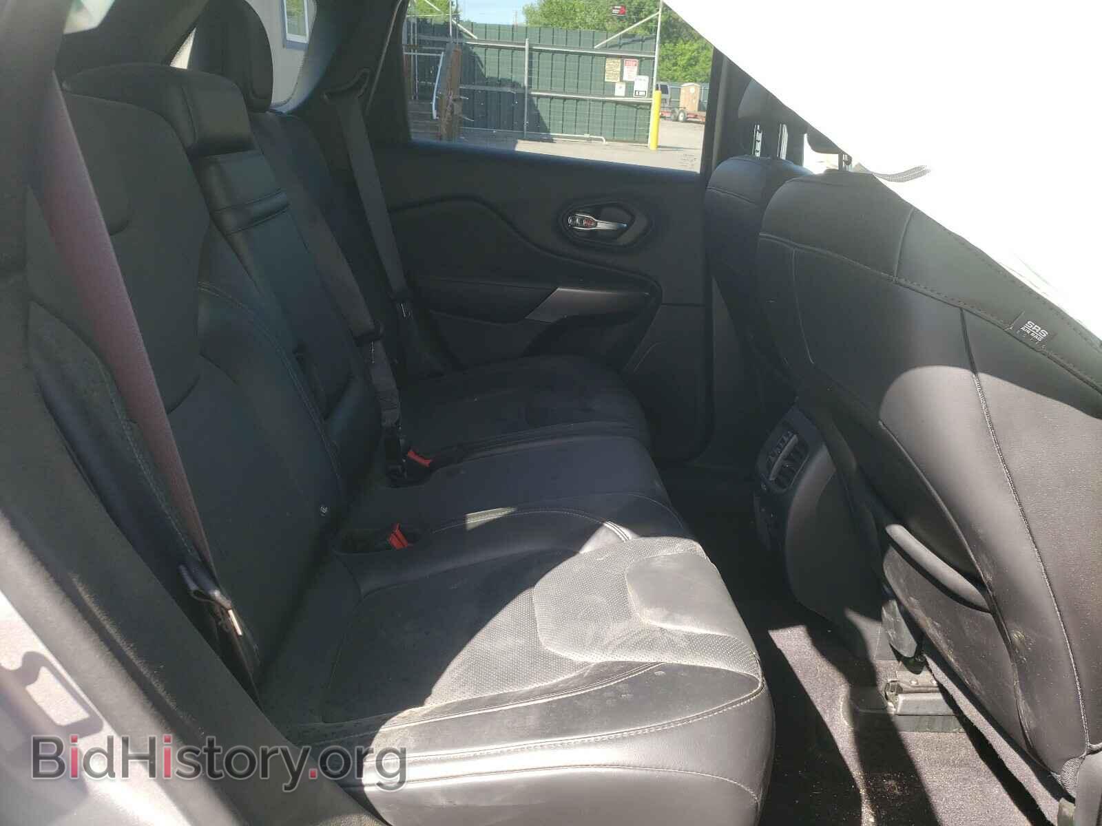 2019 JEEP CHEROKEE - VIN: 1C4PJMDNXKD188675 - Photo 6