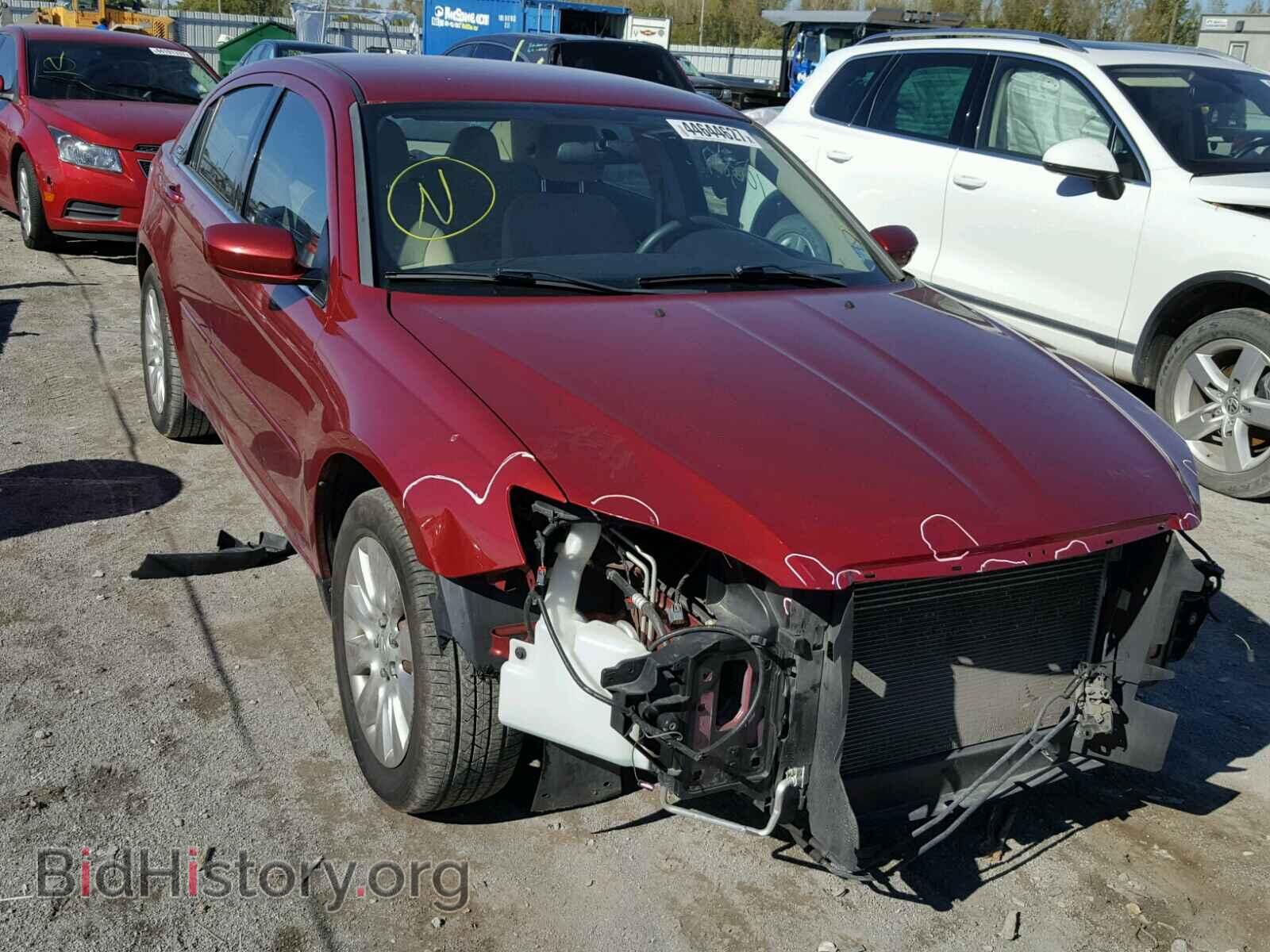 Фотография 1C3CCBAB2DN611550 - CHRYSLER 200 2013
