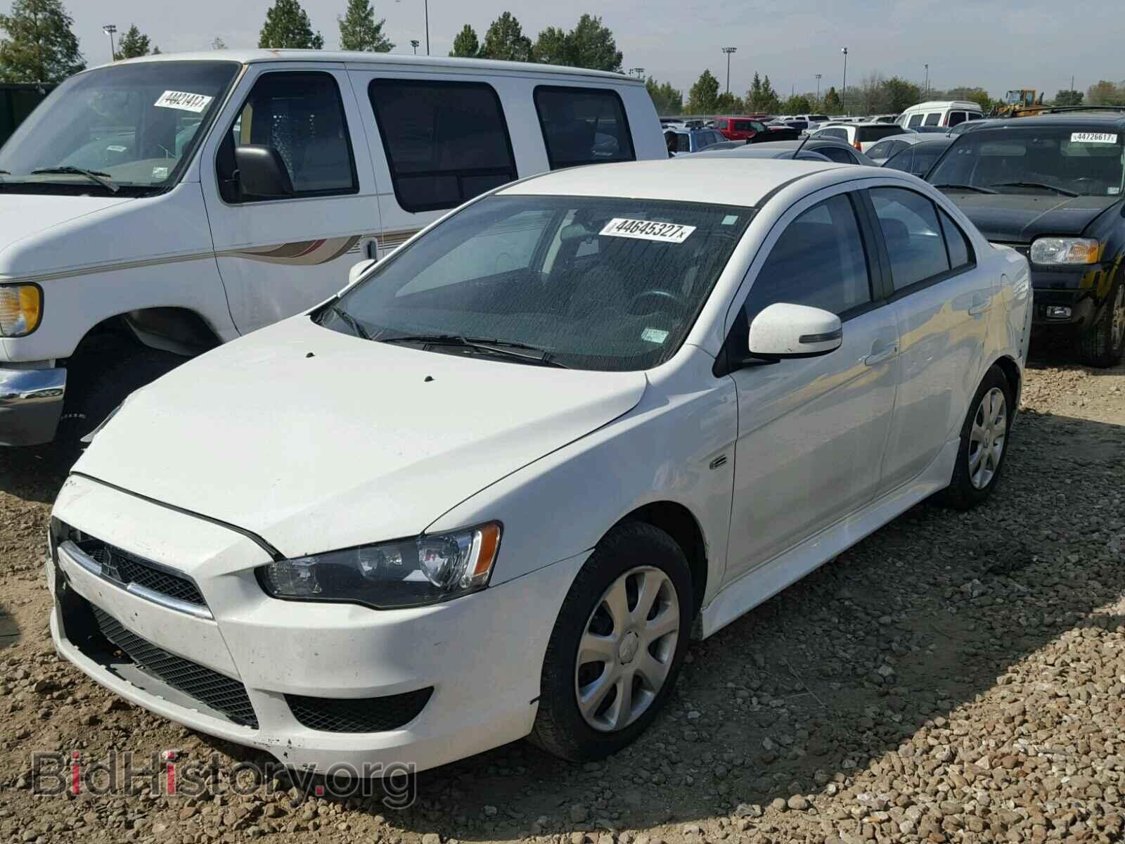 Photo JA32U2FU7FU011841 - MITSUBISHI LANCER 2015