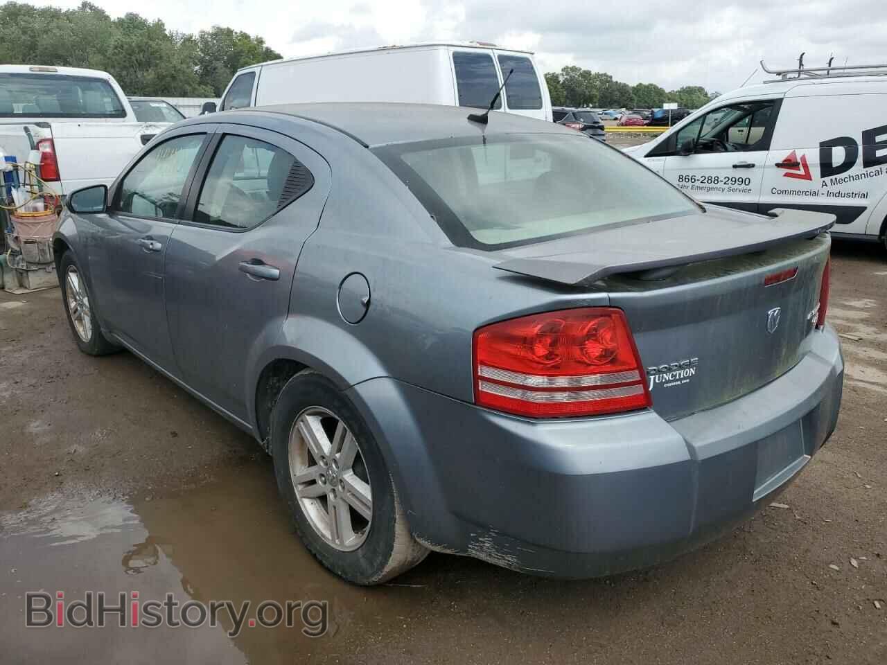 2010 DODGE AVENGER - VIN: 1B3CC5FB5AN231976 - Фото 2