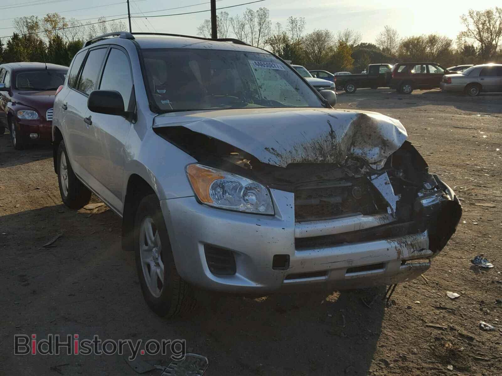 Фотография 2T3BF4DV1BW104662 - TOYOTA RAV4 2011