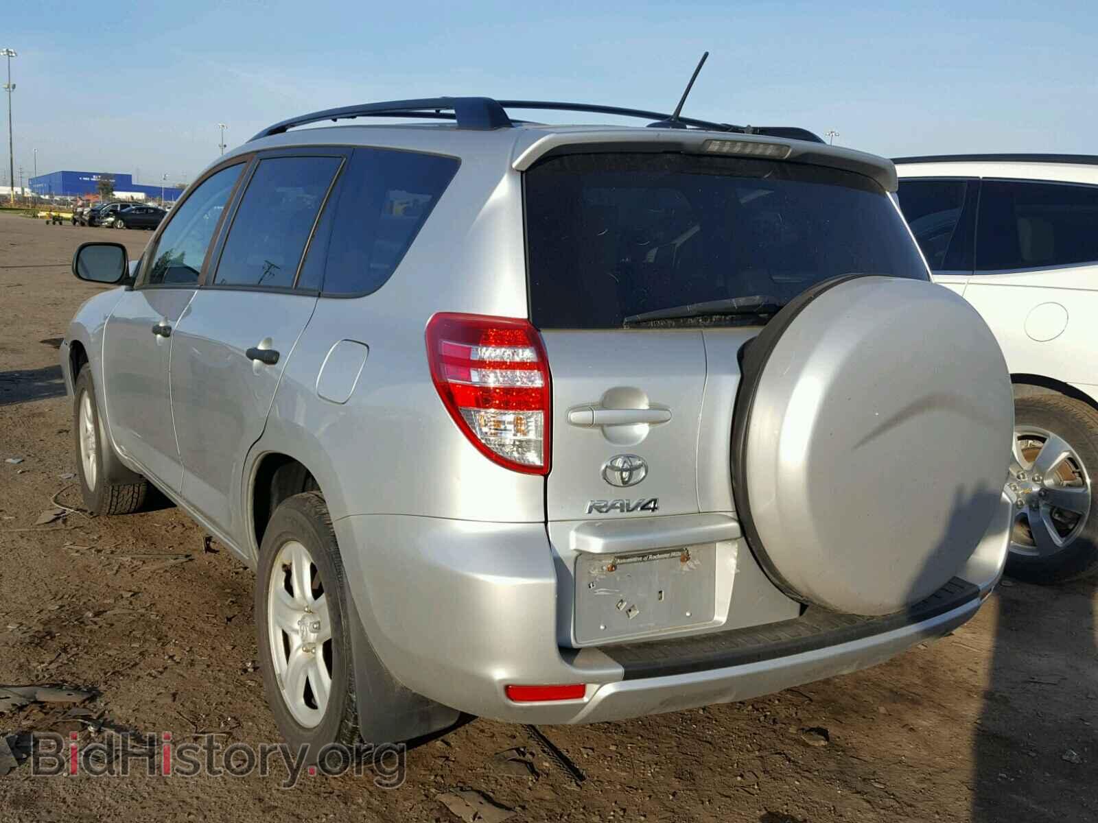 2011 TOYOTA RAV4 - VIN: 2T3BF4DV1BW104662 - Фото 3