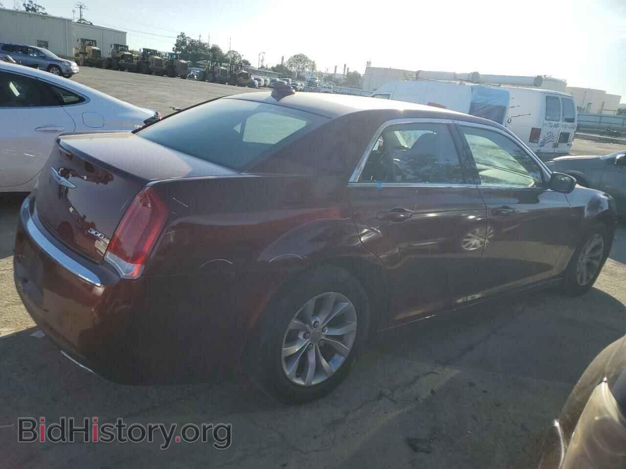 2018 CHRYSLER 300 - VIN: 2C3CCAAG1JH330981 - Фото 3
