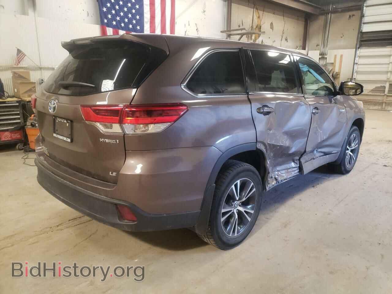 2017 TOYOTA HIGHLANDER - VIN: 5TDBGRFH5HS034613 - Фото 4