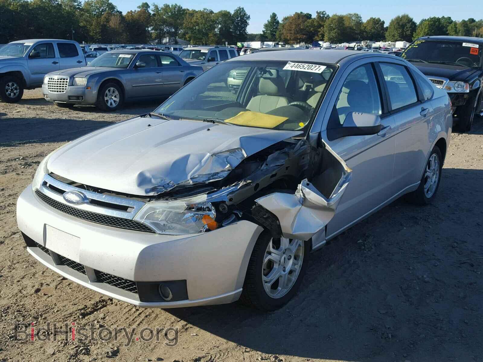 2009 FORD FOCUS - VIN: 1FAHP36N69W208581 - Фото 2