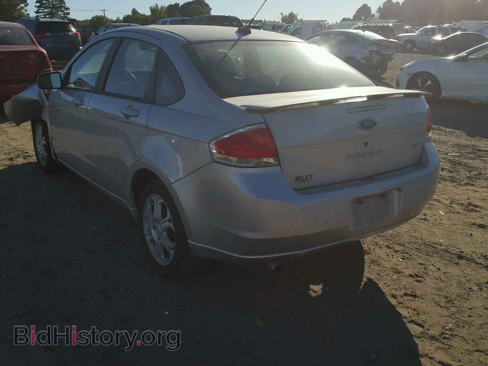 2009 FORD FOCUS - VIN: 1FAHP36N69W208581 - Фото 3