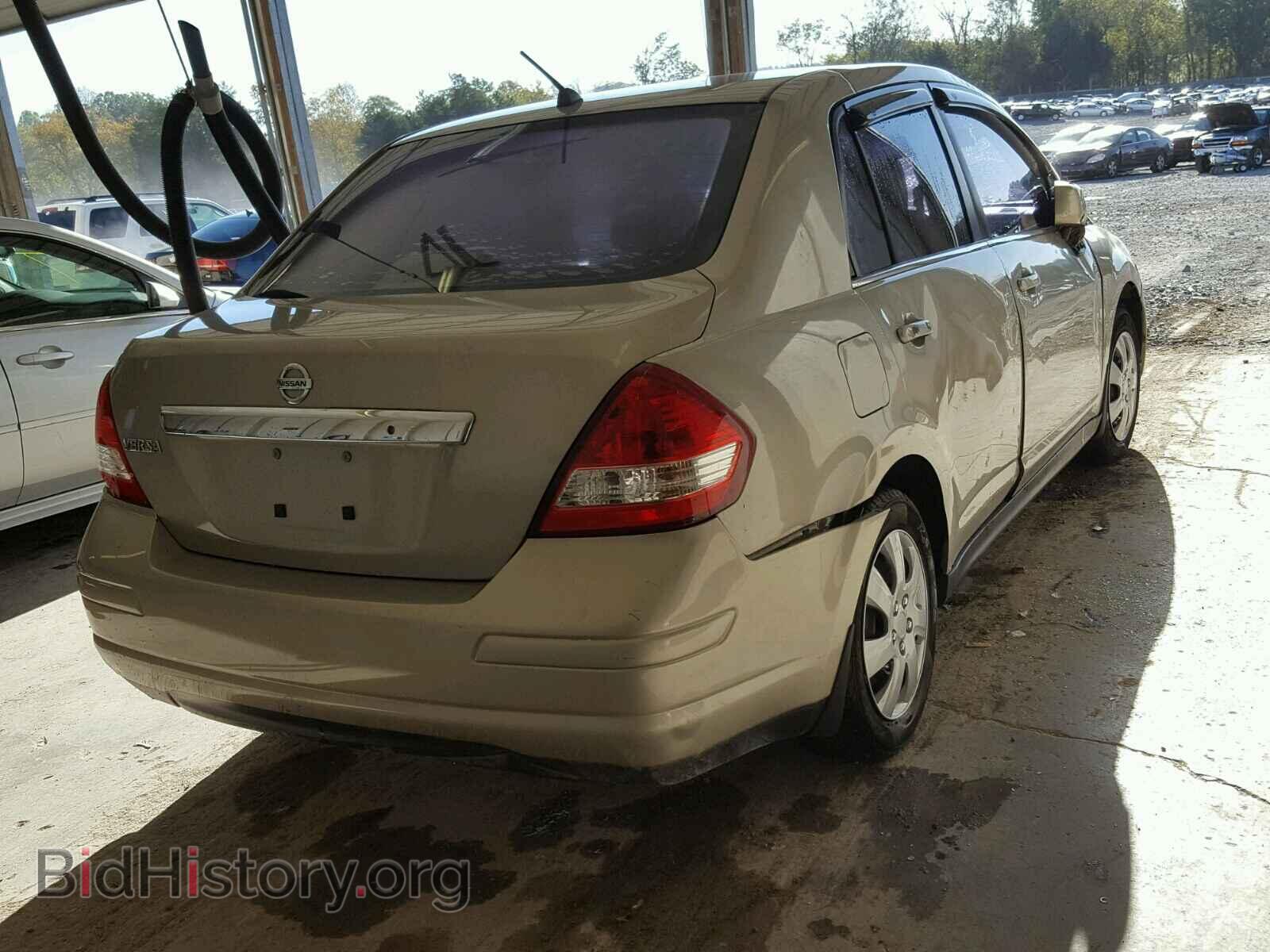 2008 NISSAN VERSA - VIN: 3N1BC11E08L431911 - Фото 4