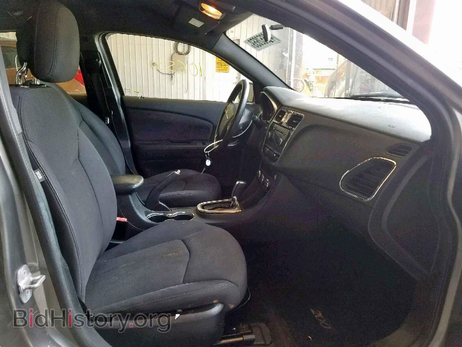 2012 CHRYSLER 200 - VIN: 1C3CCBAB1CN248558 - Фото 5