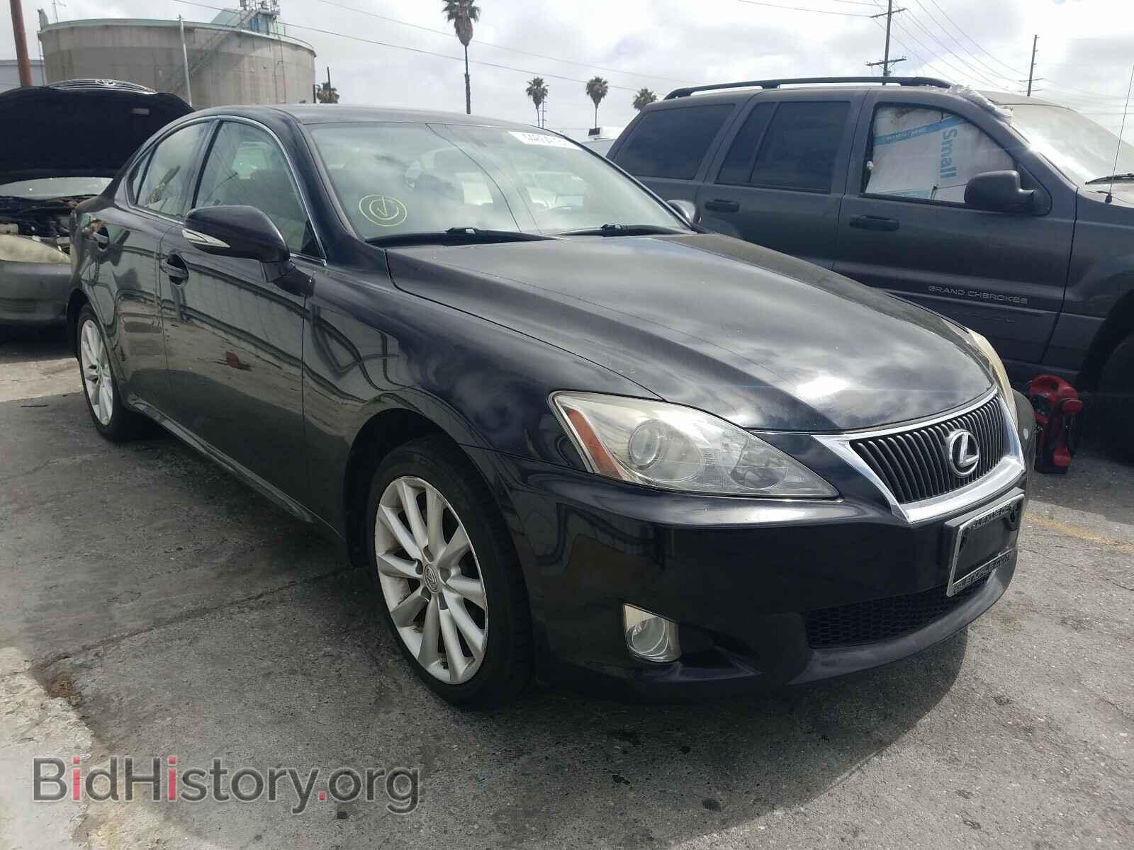 Photo JTHBF5C20A5124810 - LEXUS IS 2010
