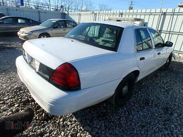 2010 FORD CROWN VIC - VIN: 2FABP7BV8AX104556 - Фото 4