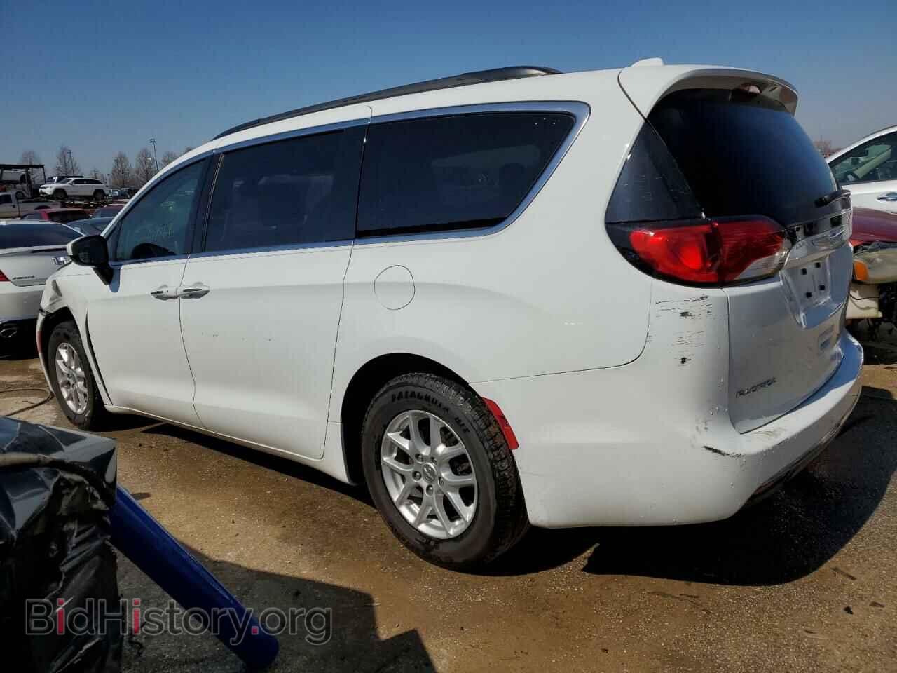 2017 CHRYSLER PACIFICA - VIN: 2C4RC1BG2HR771351 - Photo 2
