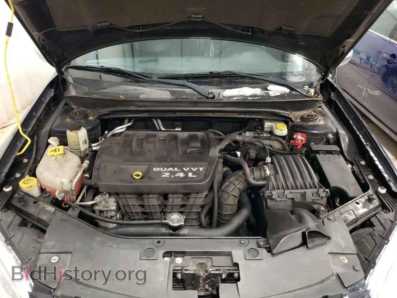 2011 CHRYSLER 200 - VIN: 1C3BC2FB1BN594886 - Фото 11
