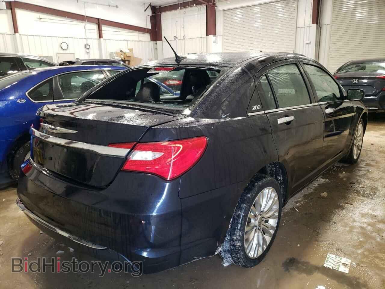 2011 CHRYSLER 200 - VIN: 1C3BC2FB1BN594886 - Фото 3