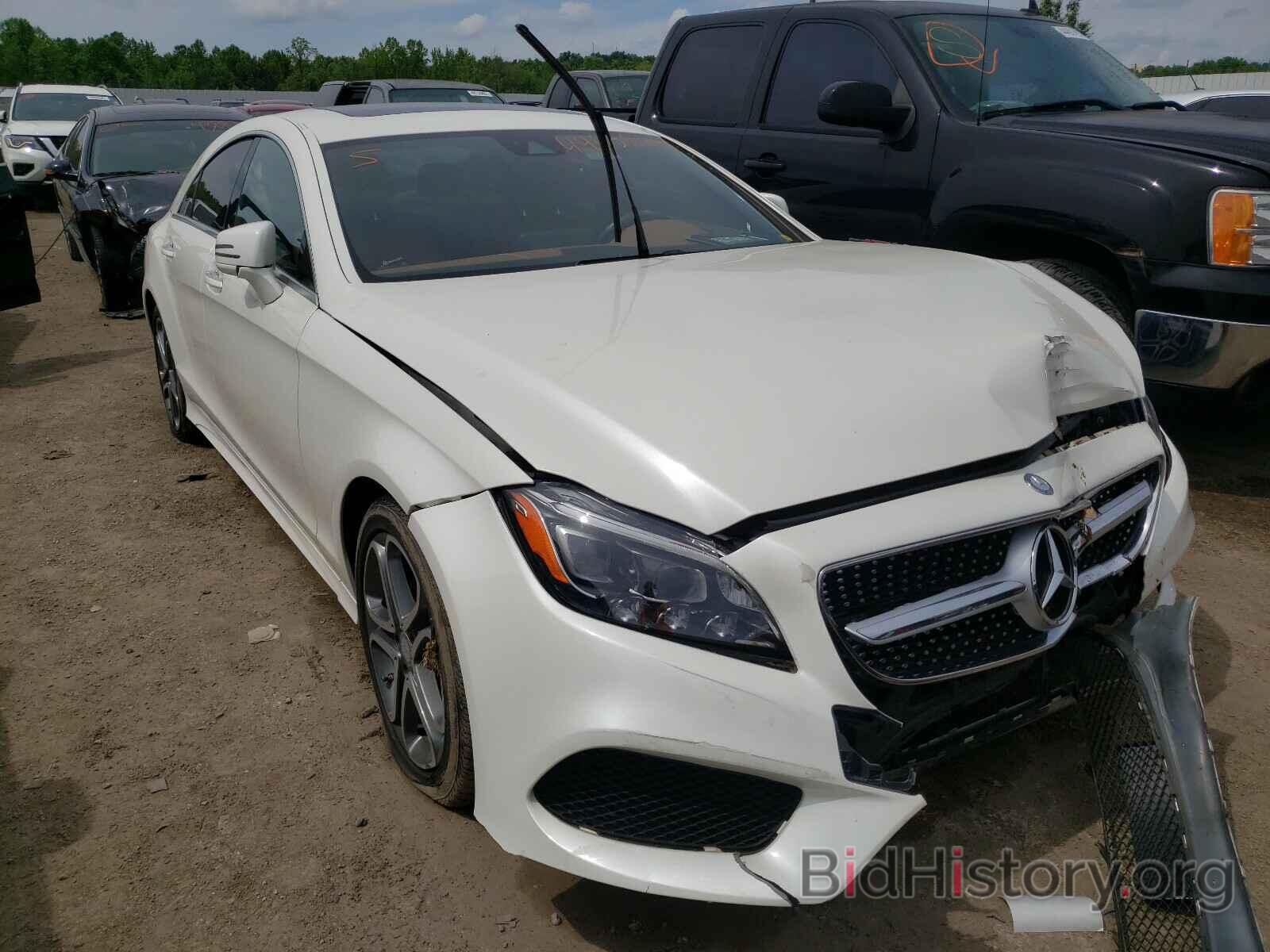 Photo WDDLJ6HB7GA176234 - MERCEDES-BENZ C CLASS 2016