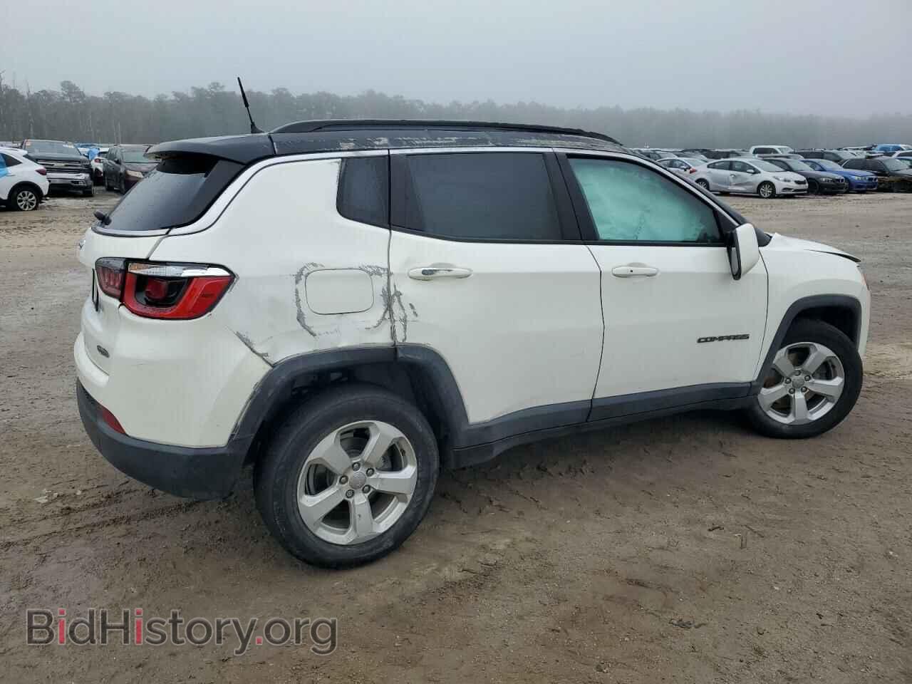 2018 JEEP COMPASS - VIN: 3C4NJCBB5JT272406 - Photo 3
