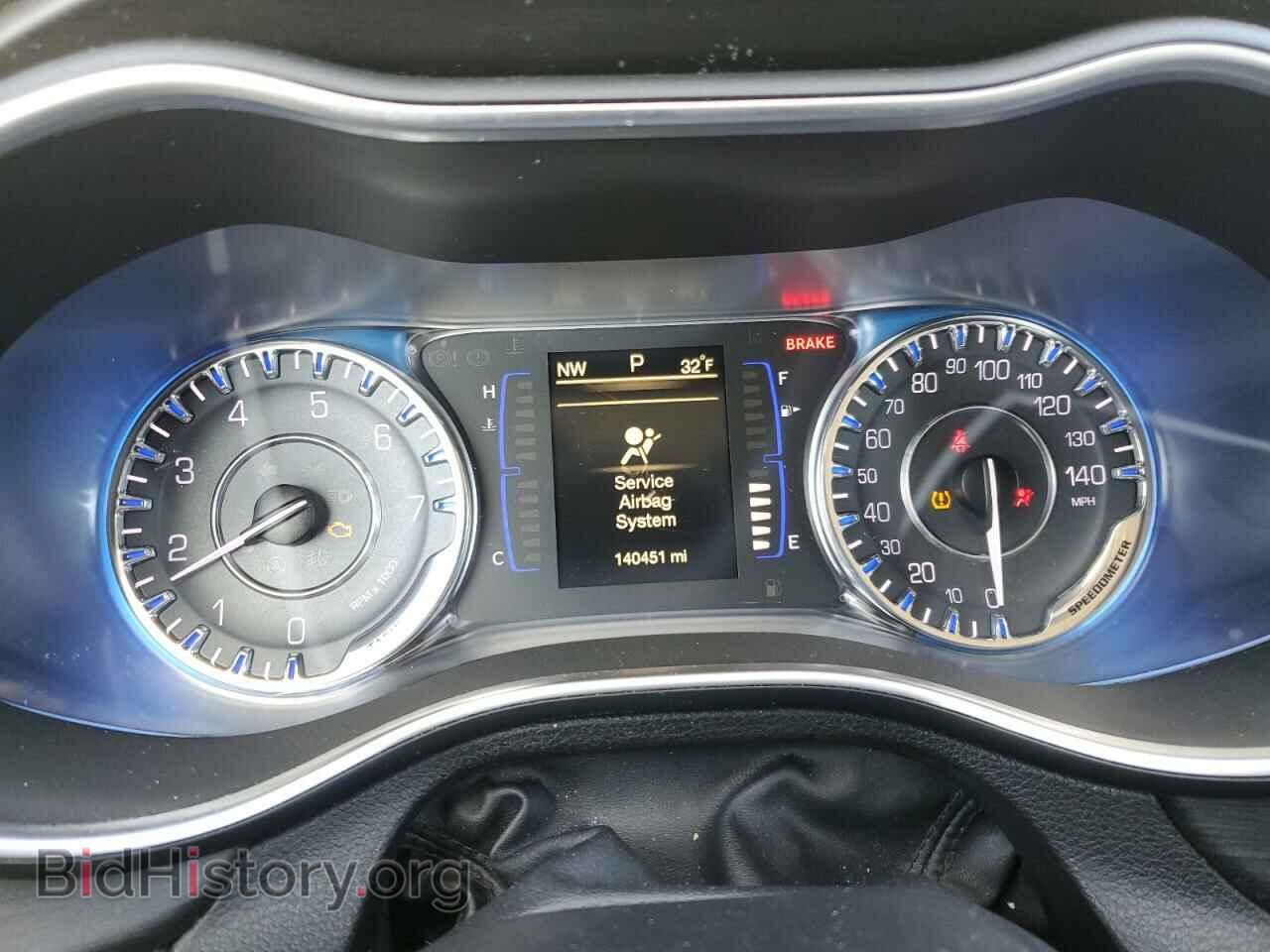 2016 CHRYSLER 200 - VIN: 1C3CCCAB8GN160764 - Фото 9