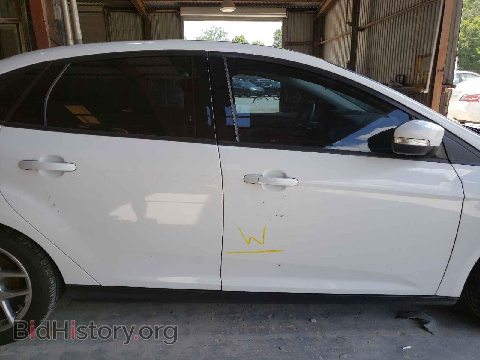 2015 FORD FOCUS - VIN: 1FADP3F21FL215066 - Photo 9