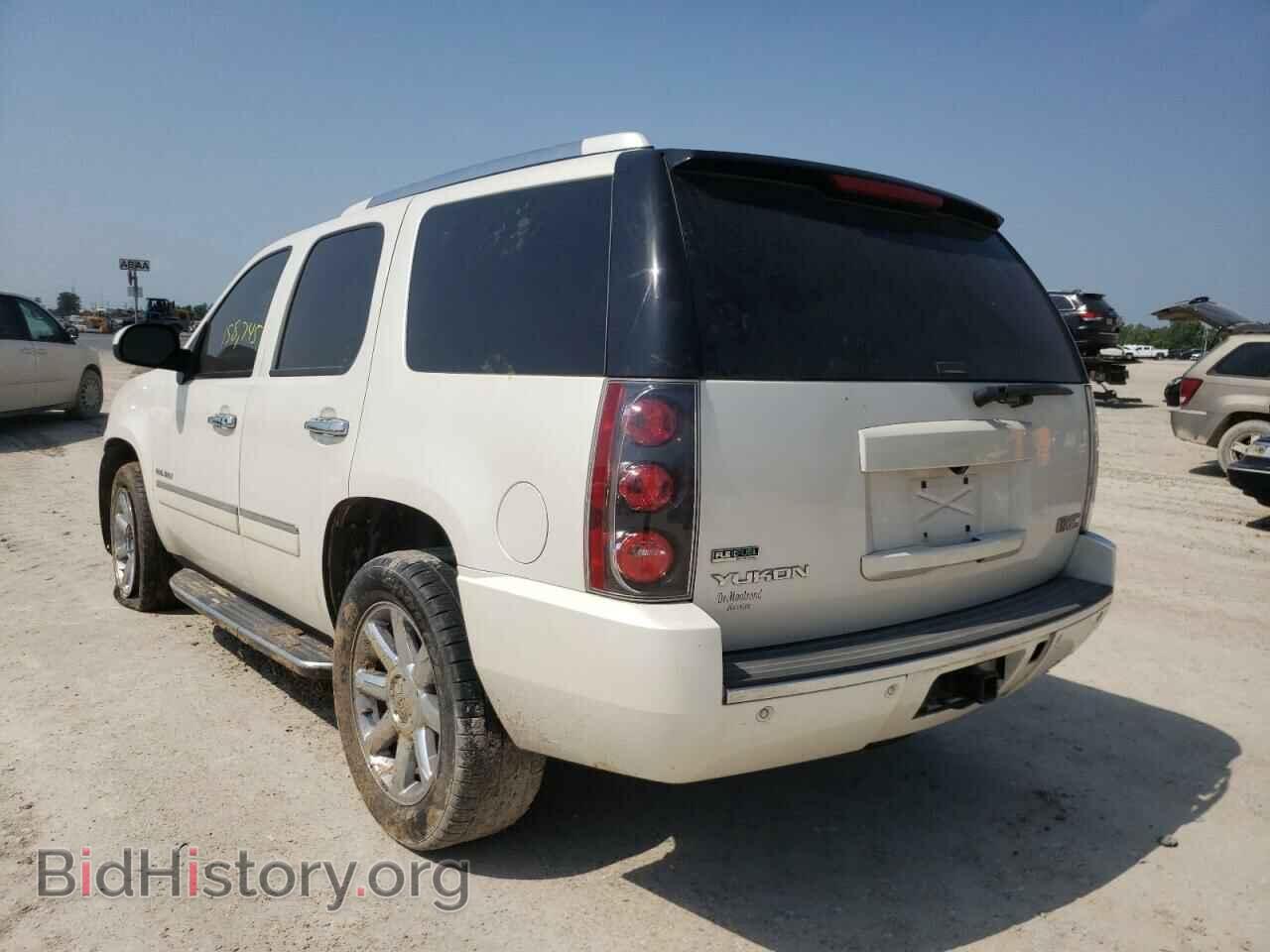 2011 GMC YUKON - VIN: 1GKS1EEF0BR298505 - Фото 3