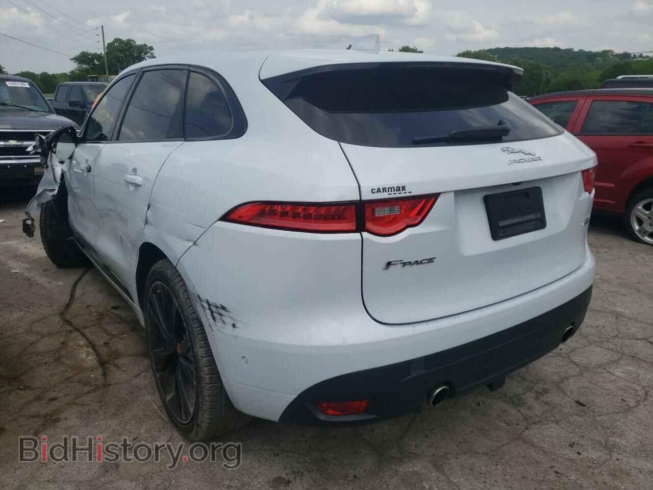 2017 JAGUAR F-PACE - VIN: SADCL2BV4HA057353 - Фото 3