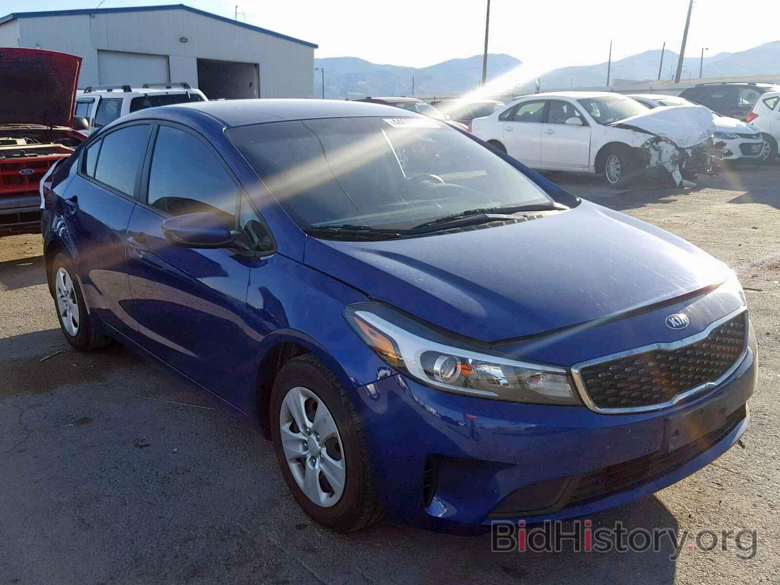 Photo 3KPFK4A76HE081595 - KIA FORTE LX 2017