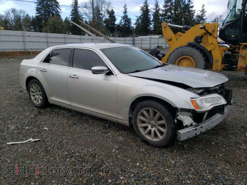 2012 Chrysler 300 (VIN 2C3CCACG7CH210375) — photo 4 of 12