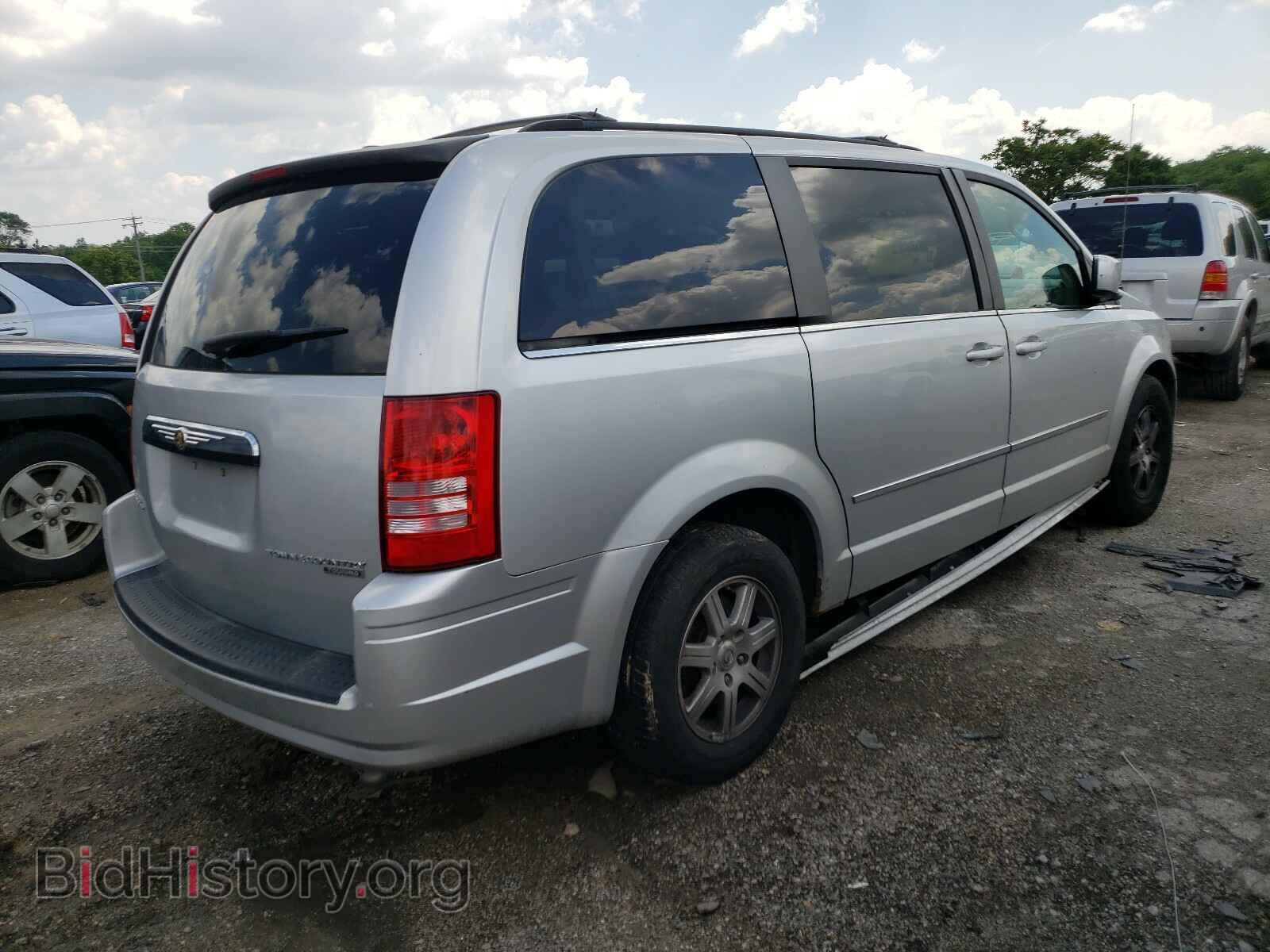 2009 CHRYSLER MINIVAN - VIN: 2A8HR54109R573727 - Фото 4