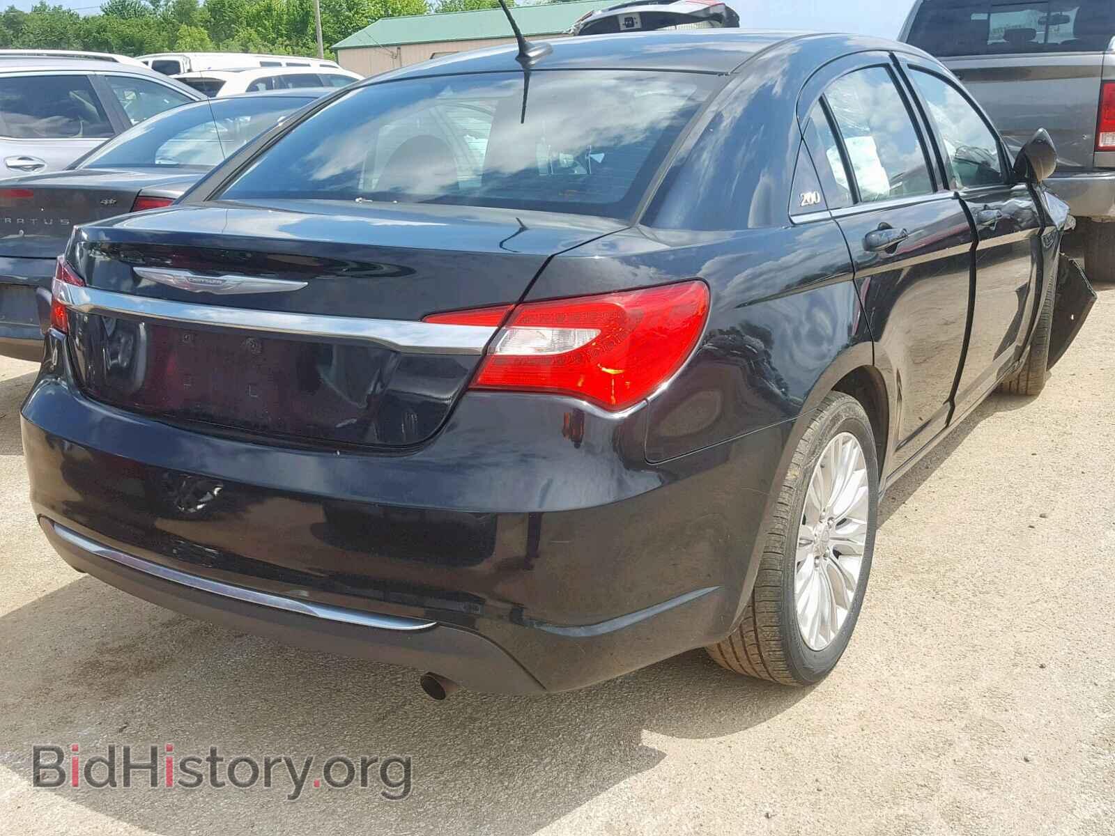 2013 CHRYSLER 200 - VIN: 1C3CCBAB6DN671380 - Фото 4