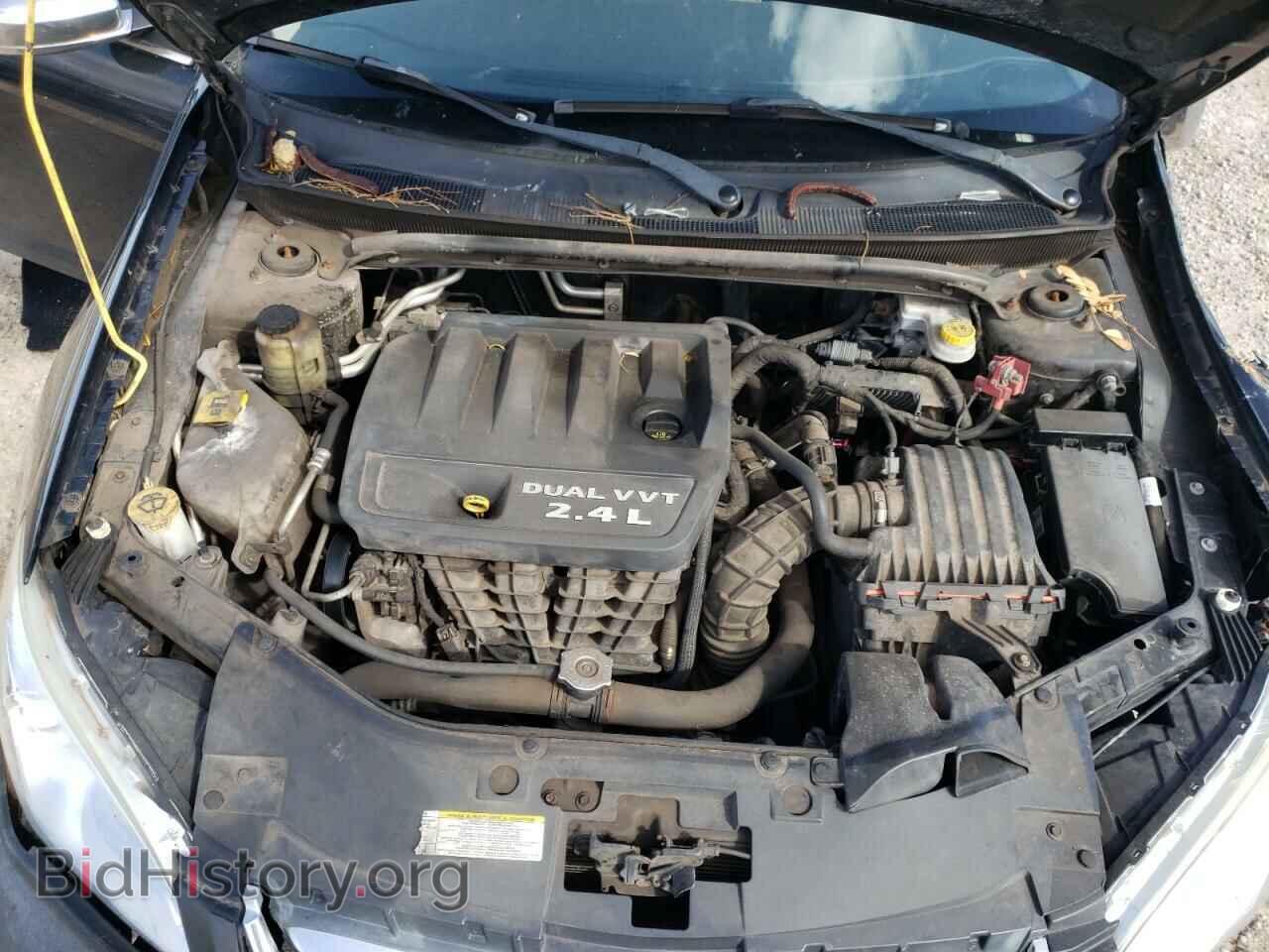 2011 CHRYSLER 200 - VIN: 1C3BC2FB2BN601442 - Photo 7