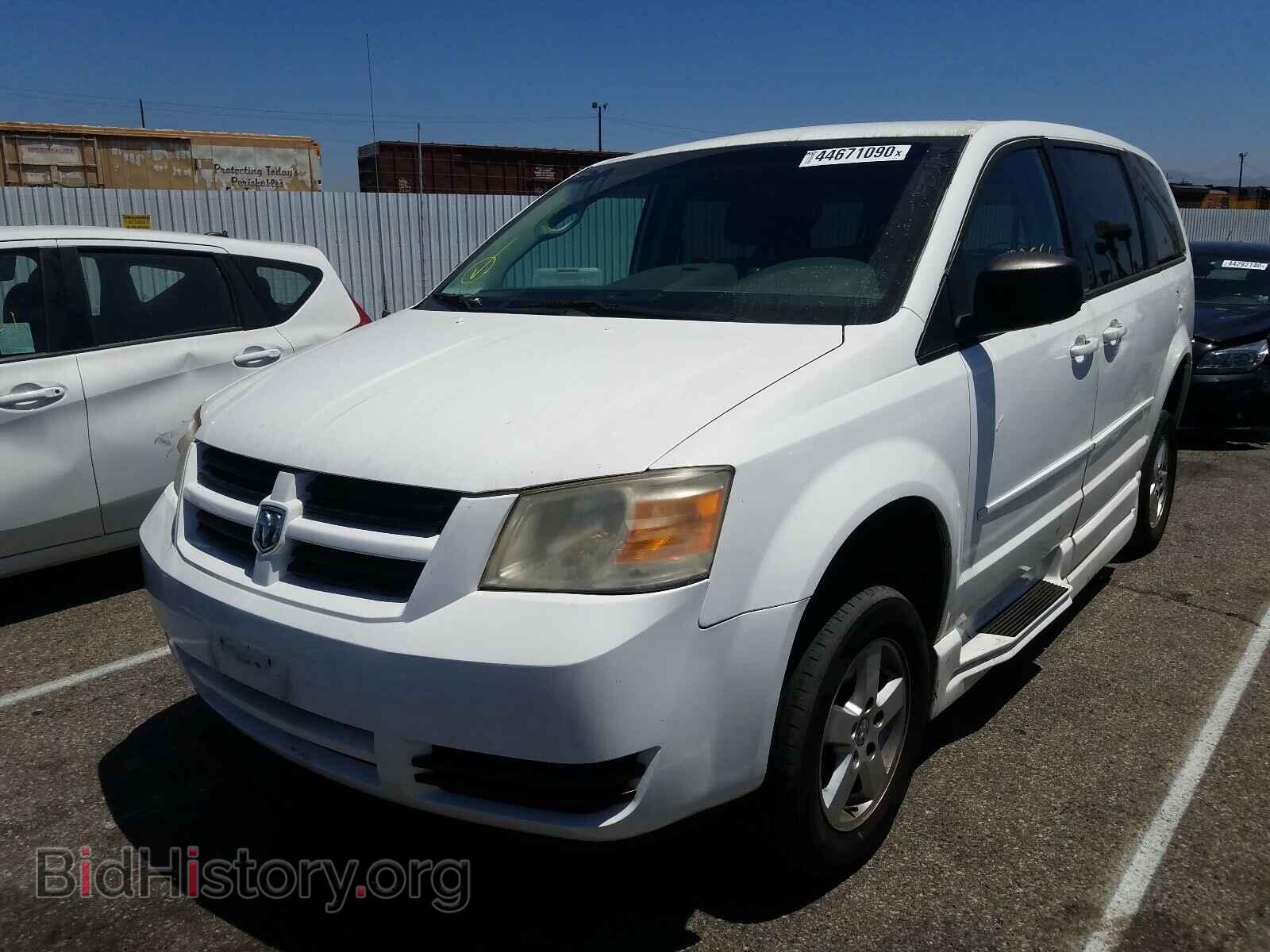 2010 DODGE CARAVAN - VIN: 2D4RN4DE6AR455063 - Фото 2