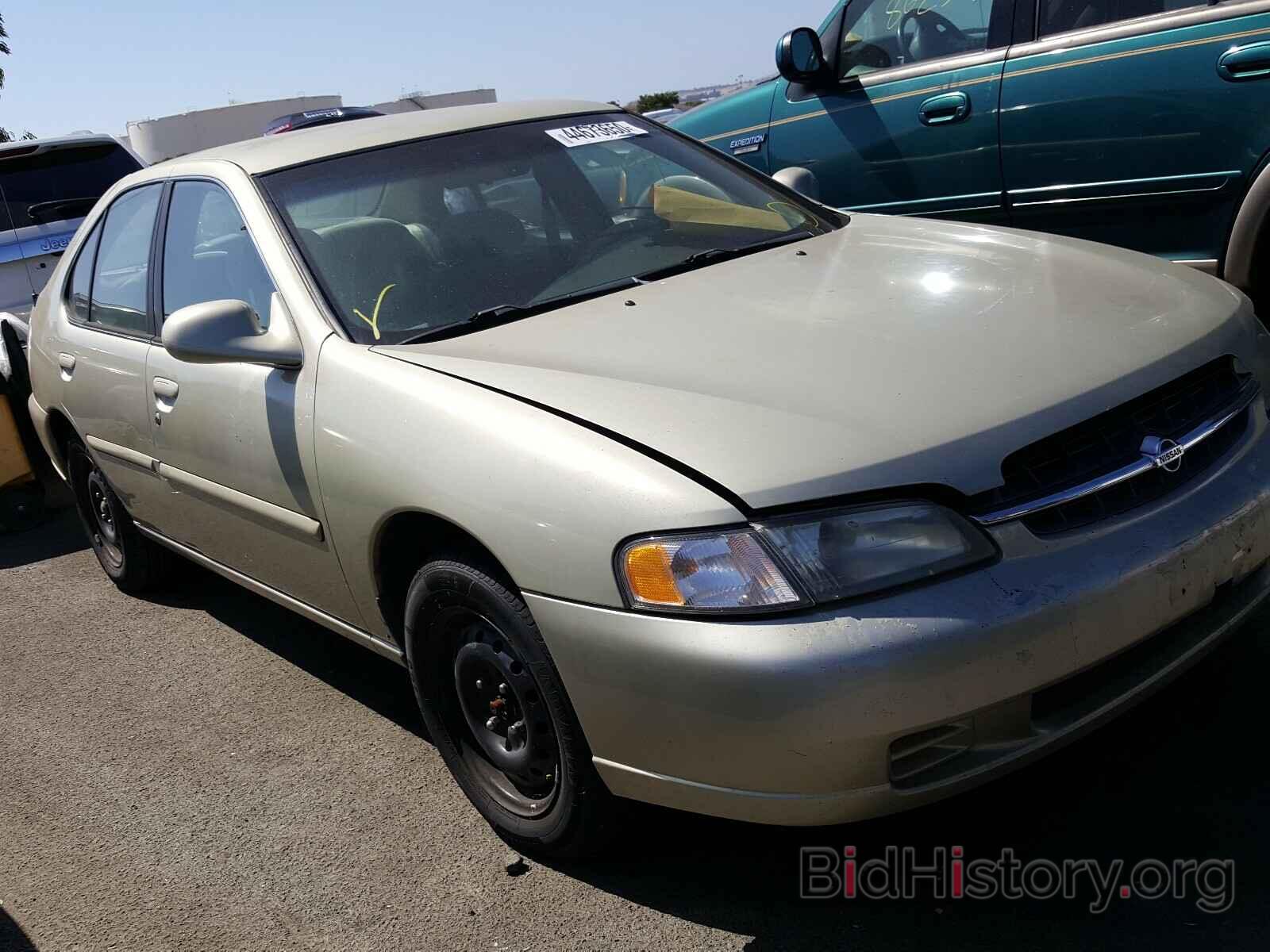 Photo 1N4DL01D7WC163381 - NISSAN ALTIMA 1998