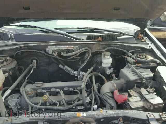 2011 MAZDA TRIBUTE - VIN: 4F2CY9C70BKM06564 - Фото 3