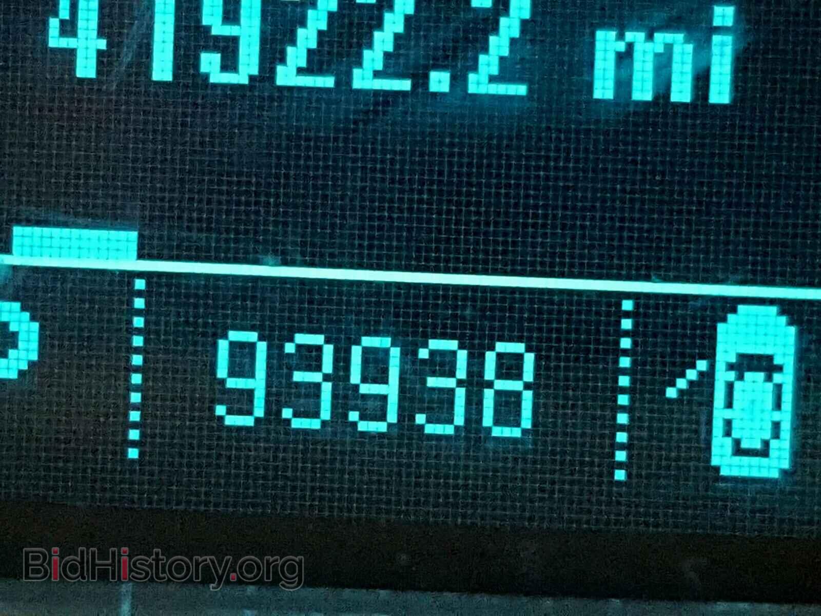2011 CHEVROLET CAMARO - VIN: 2G1FB1ED1B9130103 - Фото 8