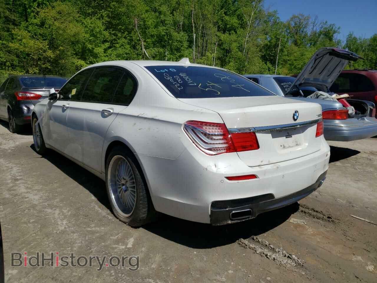 2011 BMW 7 SERIES - VIN: WBAKB8C51BC851800 - Фото 3