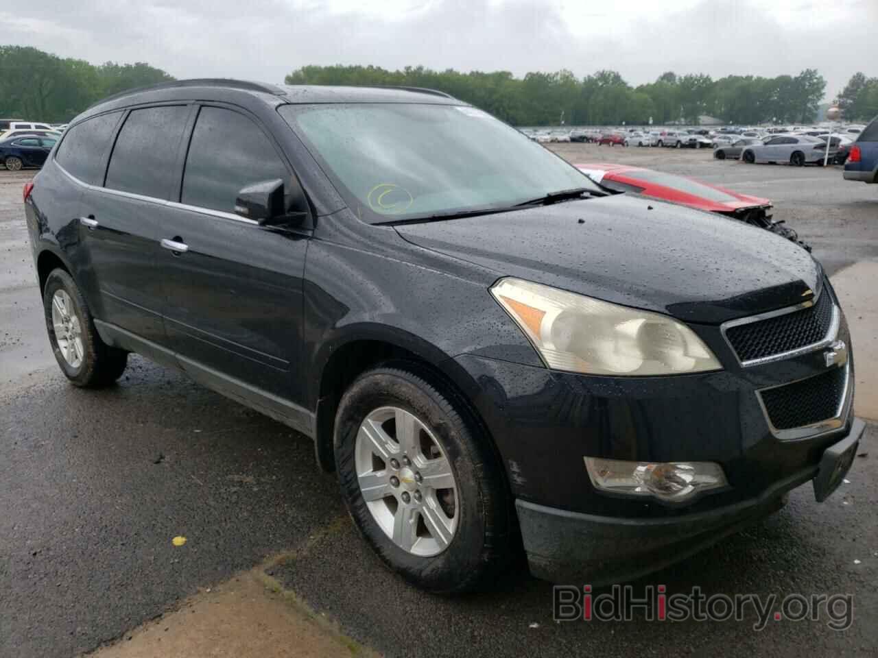 Photo 1GNKVGED9BJ342792 - CHEVROLET TRAVERSE 2011