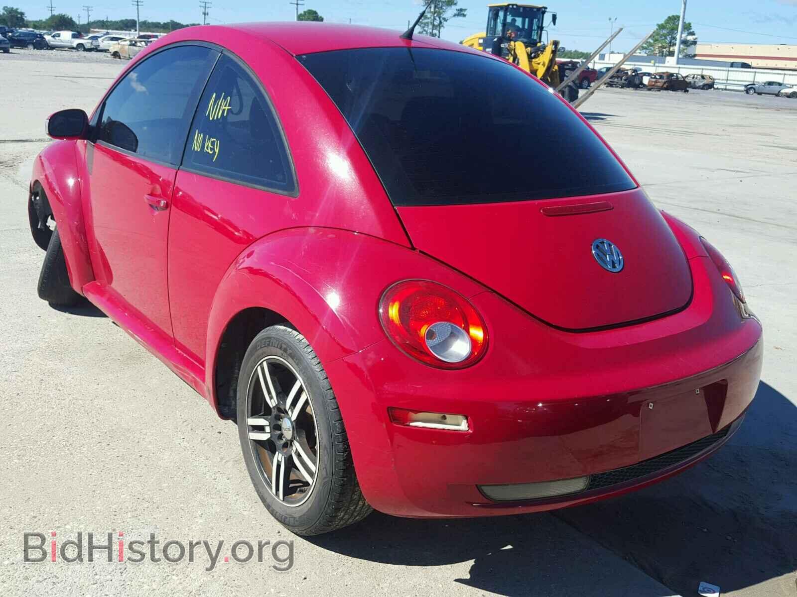 2010 VOLKSWAGEN BEETLE - VIN: 3VWPW3AG7AM008151 - Фото 3