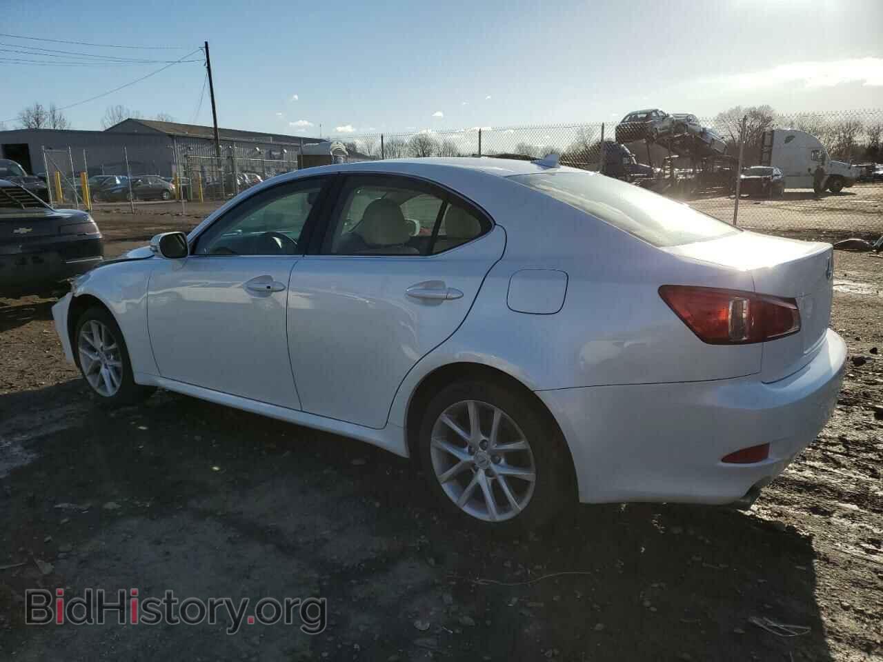 2011 LEXUS IS - VIN: JTHCE5C22B5000353 - Photo 2
