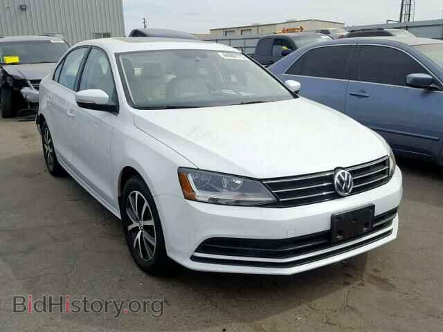 Фотография 3VWDB7AJ2HM241866 - VOLKSWAGEN JETTA 2017