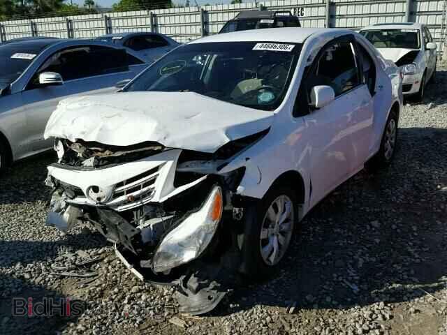 2013 TOYOTA COROLLA - VIN: 2T1BU4EE0DC994816 - Фото 2
