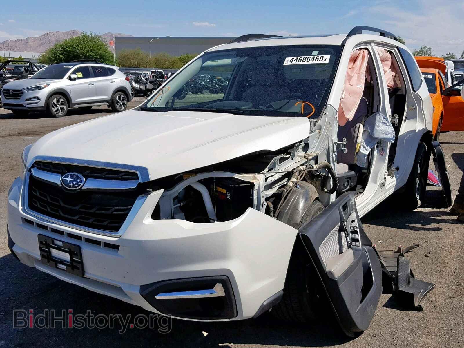 2017 SUBARU FORESTER - VIN: JF2SJAEC7HG513362 - Photo 2