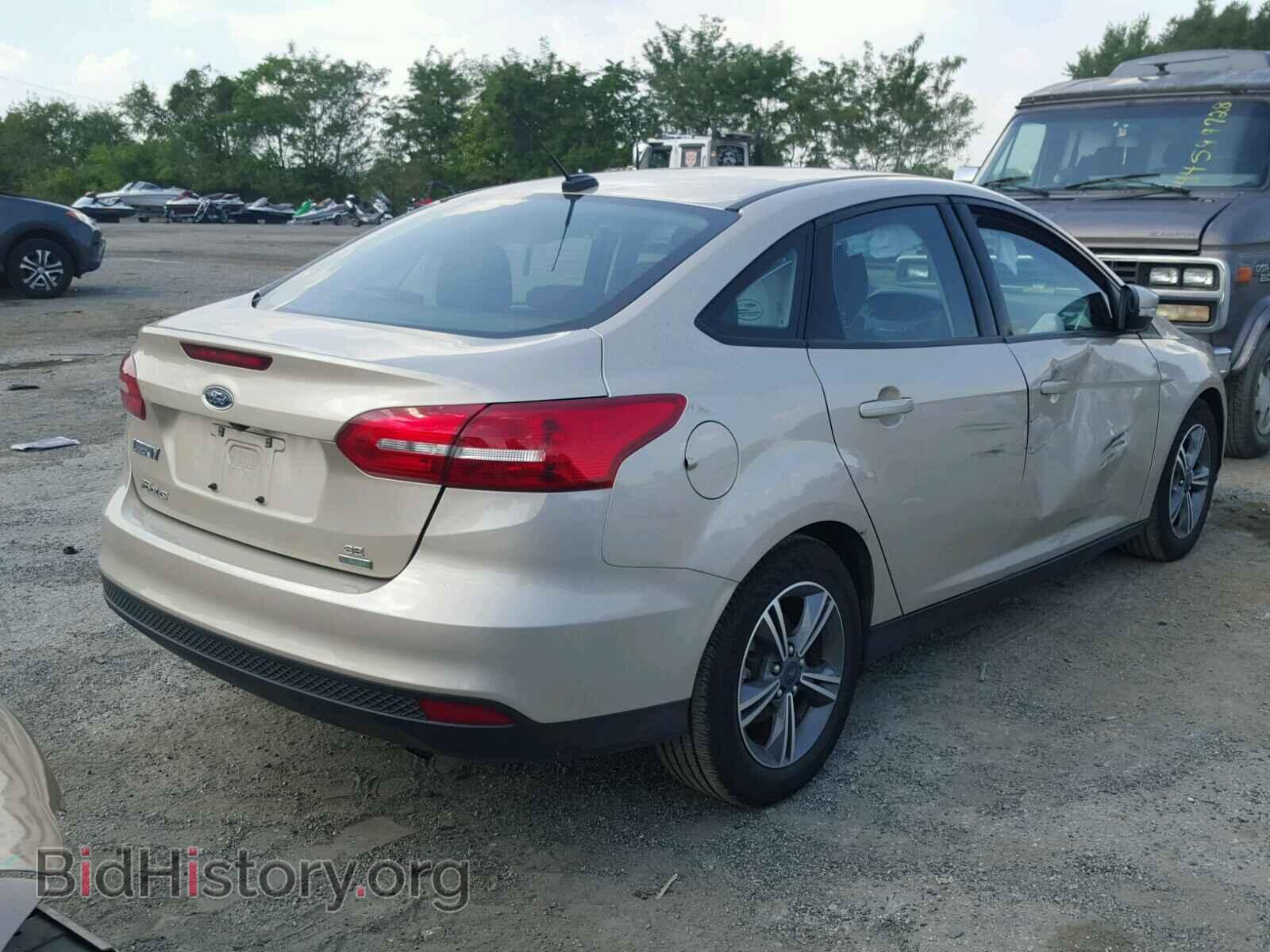 2017 FORD FOCUS - VIN: 1FADP3FE2HL302245 - Photo 4