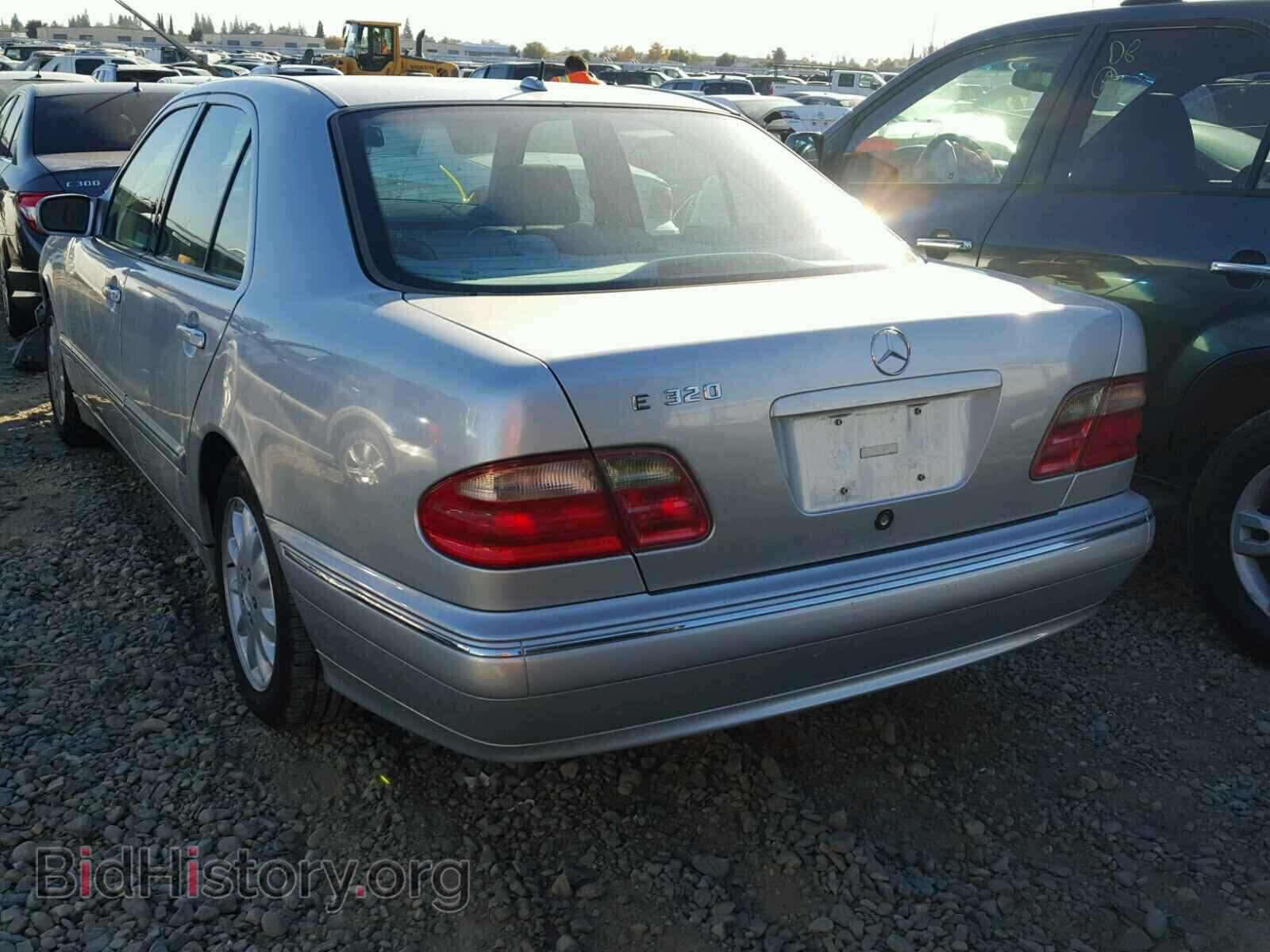 2000 MERCEDES-BENZ E 320 - VIN: WDBJF65J9YB092313 - Фото 3