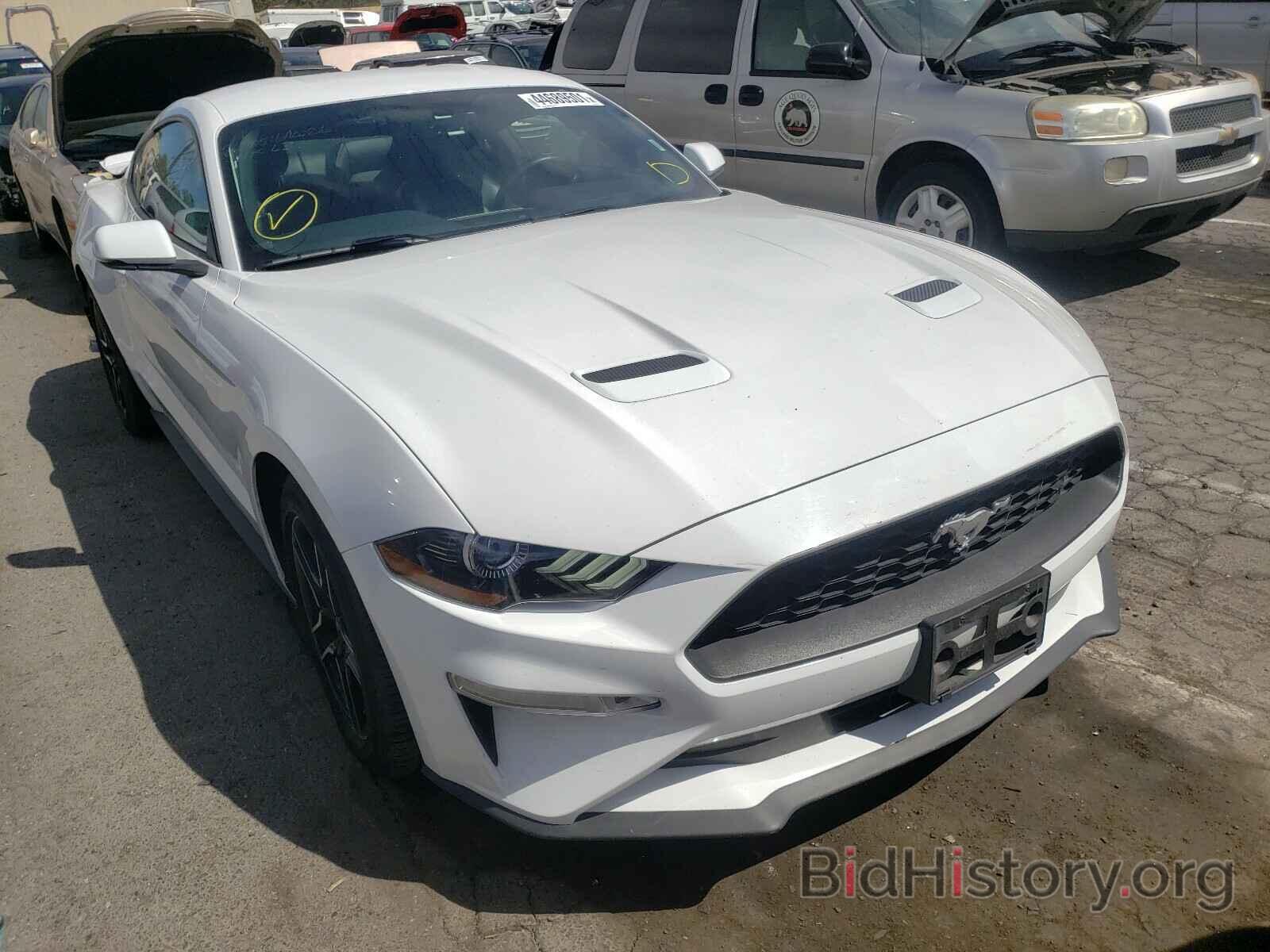 Photo 1FA6P8TH6L5126317 - FORD MUSTANG 2020